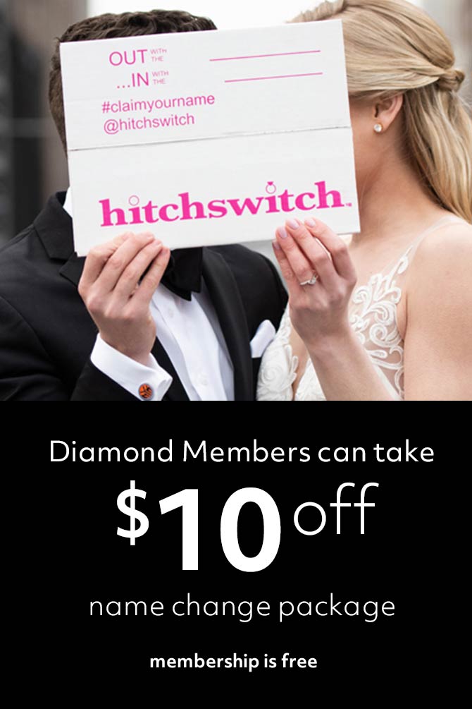 bride and groom holding up sign for hitchswitch promoting diamond members can take $10 off name change package