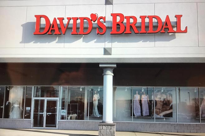 After Generations And 80 Years, Family-owned Bridal Store Gets Ready To  Close